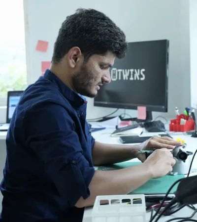 Ravi Kiran Photo