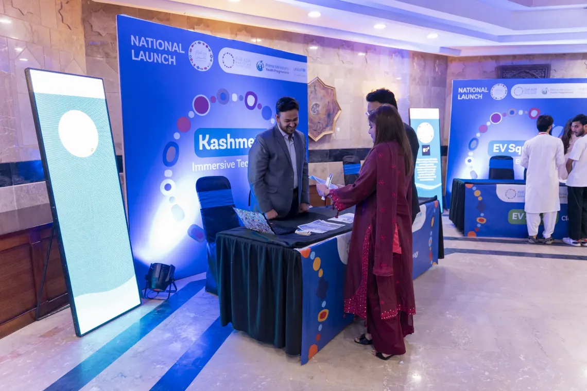Generation Unlimited young people showcasing their ideas  at the Pur Azm Pakistan launch.